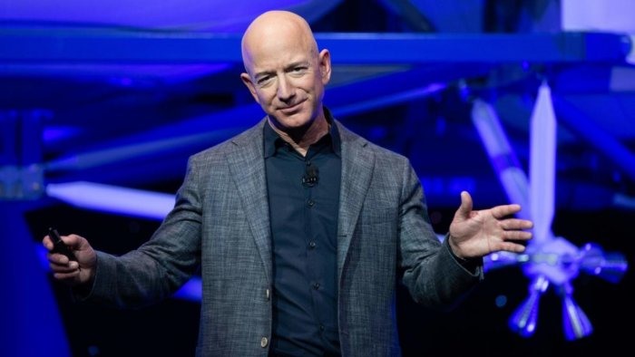 Tỉ phú Jeff Bezos giàu nhất thế giới. Ảnh AFP