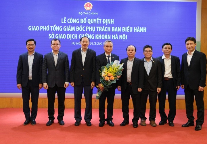 Bộ Tài chính cũng đã tổ chức Lễ công bố Quyết định giao ông Nguyễn Anh Phong. Ảnh BTC