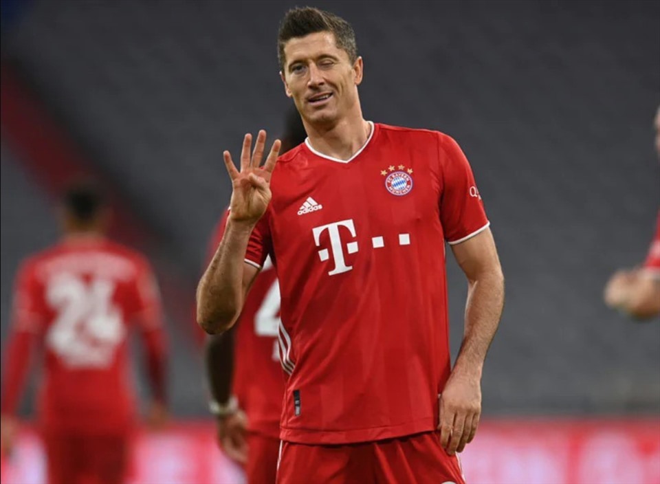 1. Robert Lewandowski (Bayern Munich): 31 bàn thắng (62 điểm)