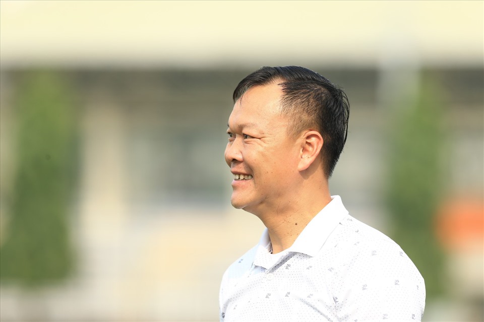 Huấn luyện viên Dương Hồng Sơn nhận nhiệm vụ dẫn dắt câu lạc bộ Quảng Nam. ẢNh: Hoài Thu