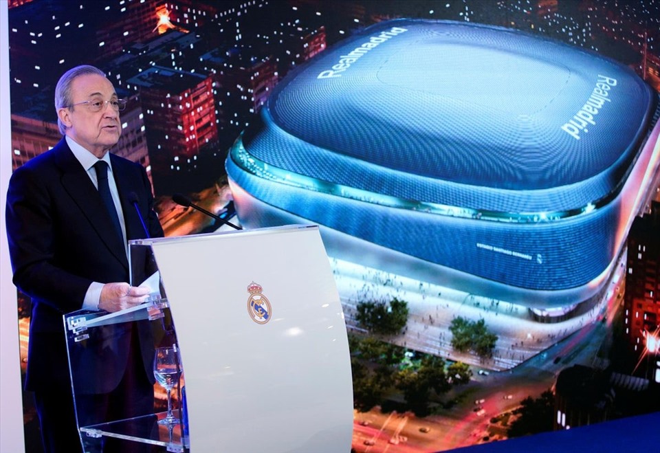 Sân Bernabeu được nâng vấp và khán giả trở lại sẽ giúp đội bóng Hoàng gia mạnh mẽ trở lại về tài chính. Ảnh: Real Madrid
