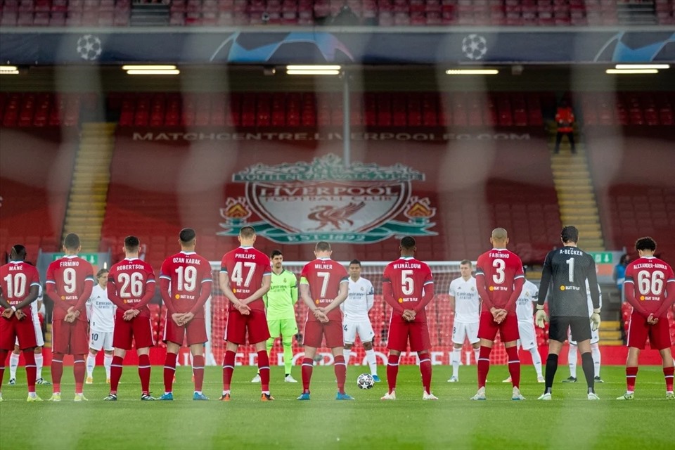 Đá trên sân không khán giả khiến Liverpool suy yếu rất nhiều. Ảnh: AFP