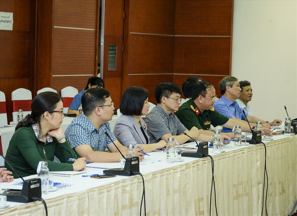 Các đại biểu tham dự Hội nghị sáng 15.4.