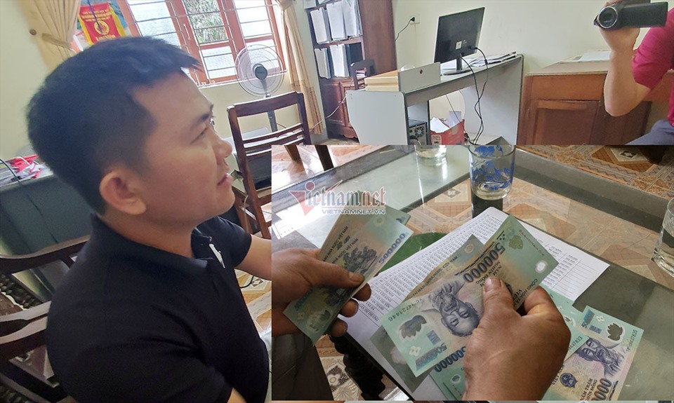 Ông Thuận thừa nhận đã tự ý ký vào danh sách 15 hộ nghèo ở bản Na Xén. Ảnh: Vietnamnet