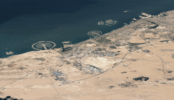 Chuỗi hình ảnh ấn tượng về quá trình xây dựng đảo nhân tạo của UAE theo thời gian. Ảnh: Google