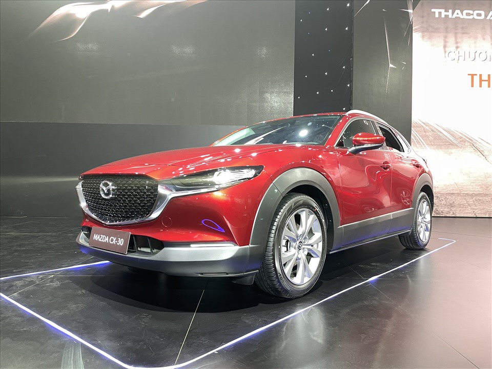 Mazda CX-30 được nhận định sẽ cạnh tranh với Toyota Corolla Cross. Ảnh Lâm Anh