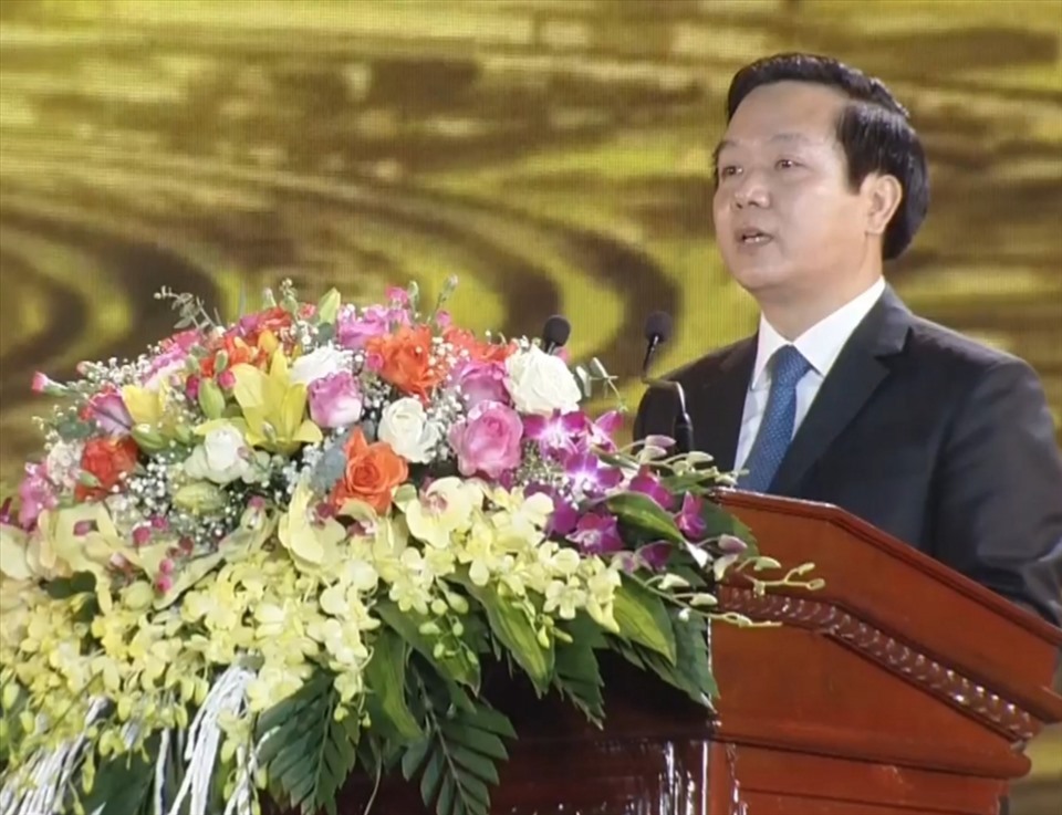 Ông Phạm Quang Ngọc, Chủ tịch UBND tỉnh Ninh Bình phát biểu khai mạc Năm Du lịch Quốc gia 2021. Ảnh: NT