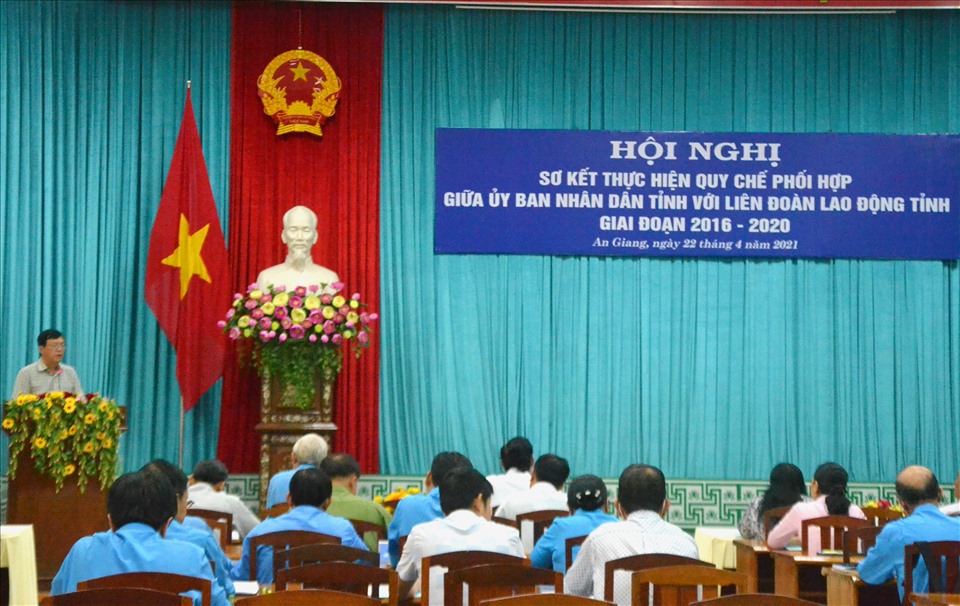 Quang cảnh buổi hội nghị. Ảnh: Lục Tùng