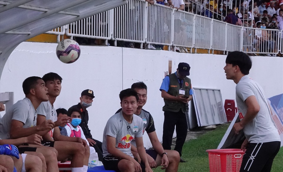 Nhiều cầu thủ ít được ra sân của Hoàng Anh Gia Lai nhiều khả năng sẽ thi đấu tại Cúp Quốc gia. Ảnh: Nguyễn Đăng.