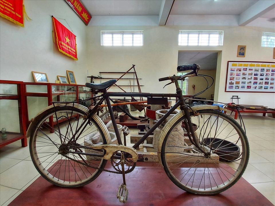 Chiếc xe đạp Hữu Nghị của đồng chí Nguyễn Văn Năm (Chủ tịch UBND xã Yên Mỹ thời kỳ 1957 – 1960)