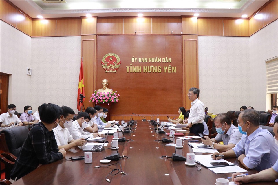 Buổi làm việc của đoàn công tác Bộ Y tế với UBND tỉnh Hưng Yên diễn ra chiều 30.4.