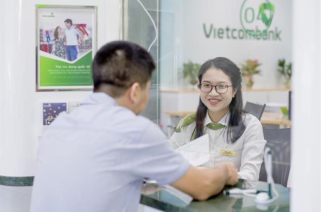 Khách hàng cá nhân, hộ kinh doanh có thể vay vốn bổ sung vốn lưu động phục vụ sản xuất kinh doanh tại Vietcombank với mức lãi suất “siêu ưu đãi’ chỉ 5,7%/năm. Ảnh: N.H