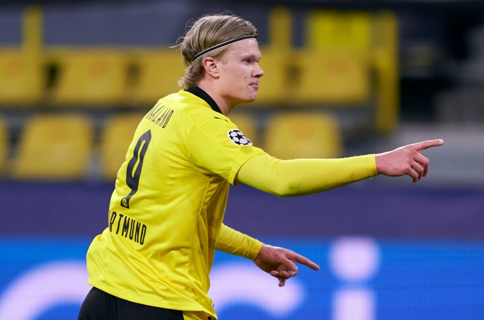 Pep cho rằng, Dortmund đã chi nhiều tiền cho những người đại diện để có được những tài năng trẻ như Erling Haaland. Ảnh: UEFA