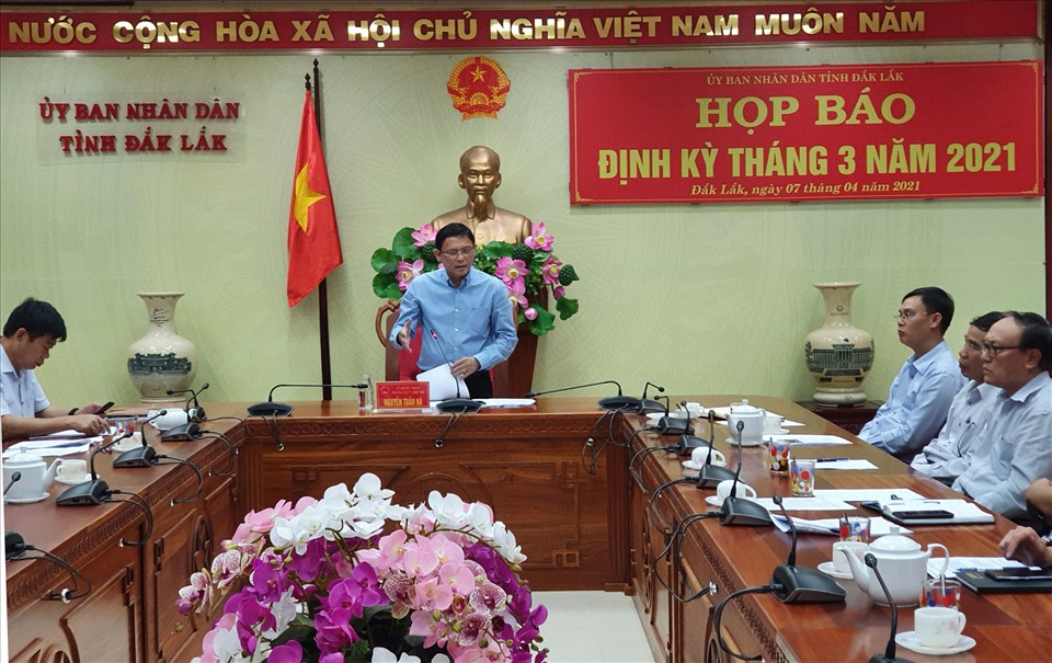 Ông Nguyễn Tuấn Hà - Phó Chủ tịch thường trực UBND tỉnh Đắk Lắk phát biểu. Ảnh: Bảo Trung