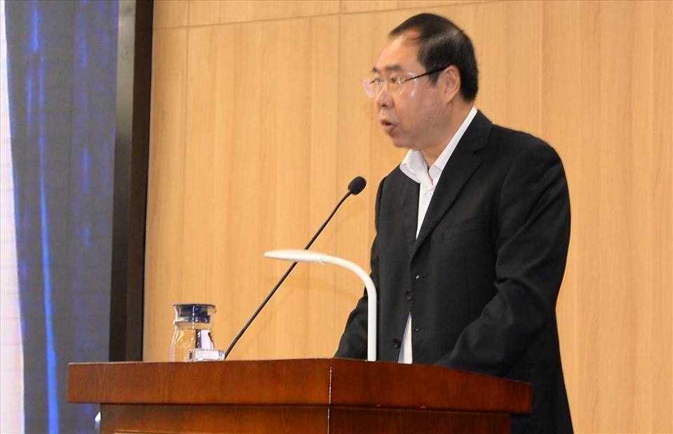 Chủ tịch Công đoàn Điện lực Việt Nam Đỗ Đức Hùng phát biểu tại Hội nghị. Ảnh: Nguyễn Lương