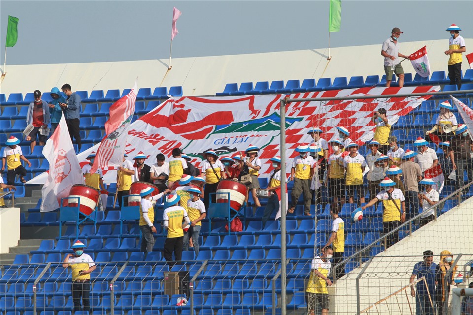 Dự kiến, có khoảng 200 cổ động viên câu lạc bộ Hoàng Anh Gia Lai di chuyển đến Đà Nẵng để “tiếp lửa” cho đội bóng con cưng.
