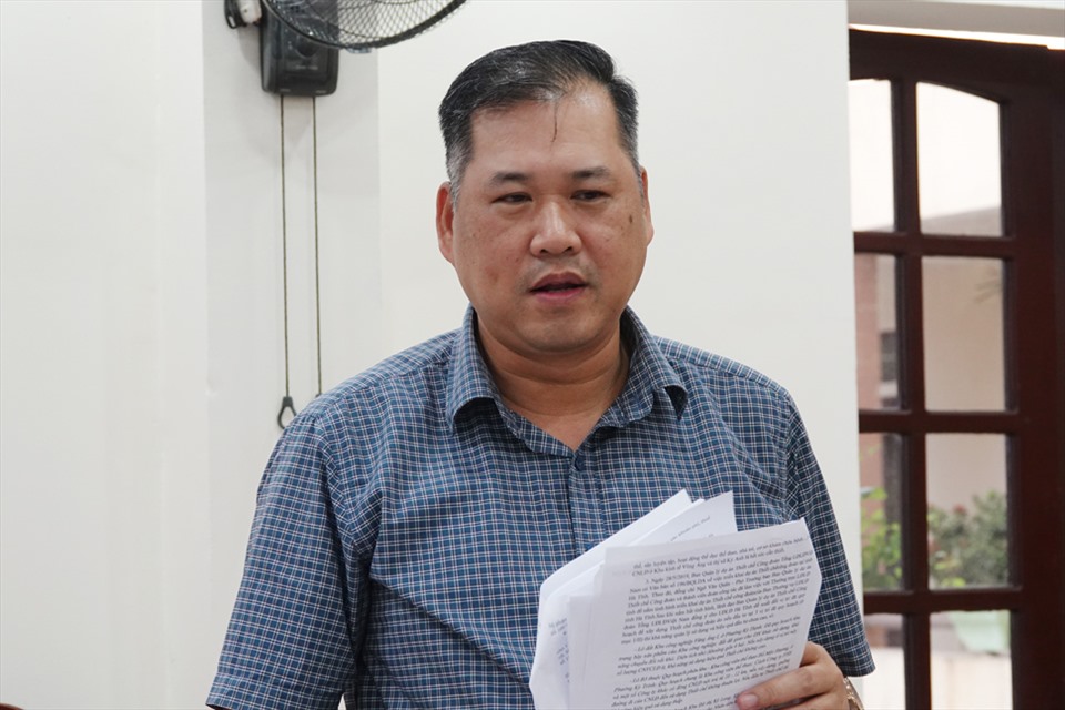 Ông Nguyễn Minh Dũng - Trưởng Ban Tài chính Tổng LĐLĐVN giải đáp một số kiến nghị của LĐLĐ tỉnh Hà Tĩnh. Ảnh: TT.