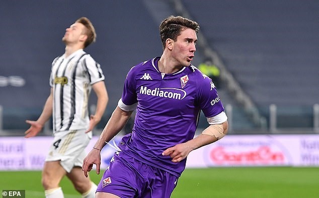2. Dusan Vlahovic (Tiền đạo - Fiorentina): 21 bàn thắng