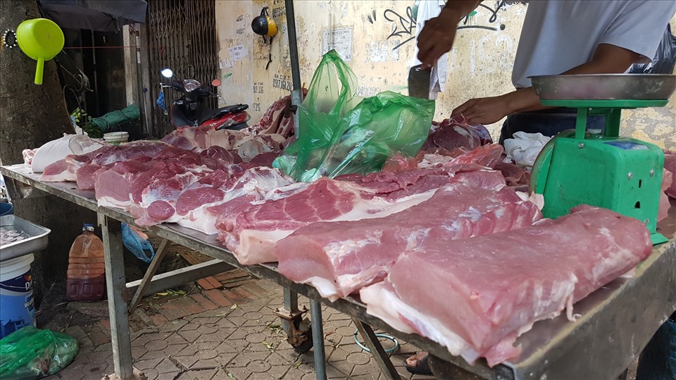 Giá thịt lợn ngày 10.5 giảm nhẹ.