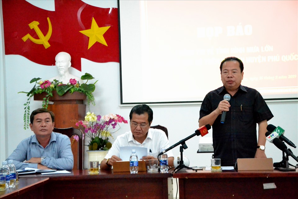 Ông Mai Văn Huỳnh trong sự kiện họp báo với các cơ quan báo chí. Ảnh: LT