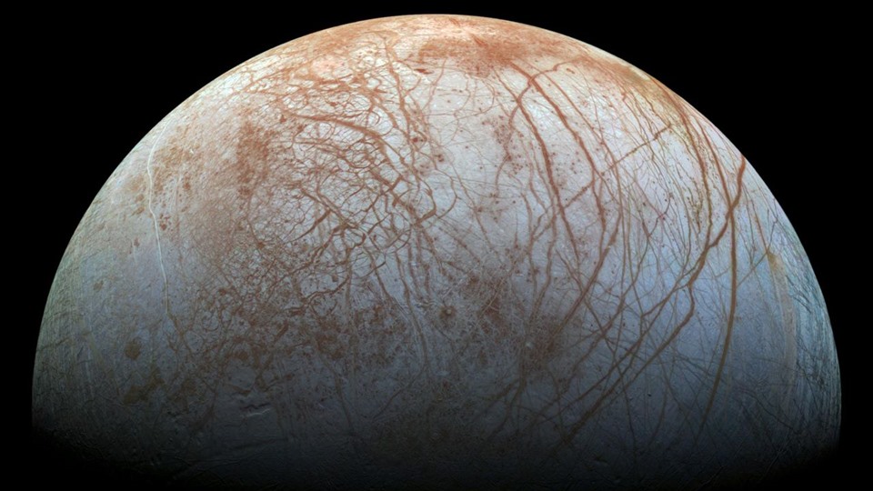 Europa là mặt trăng lớn thứ tư của sao Mộc. Ảnh: NASA.