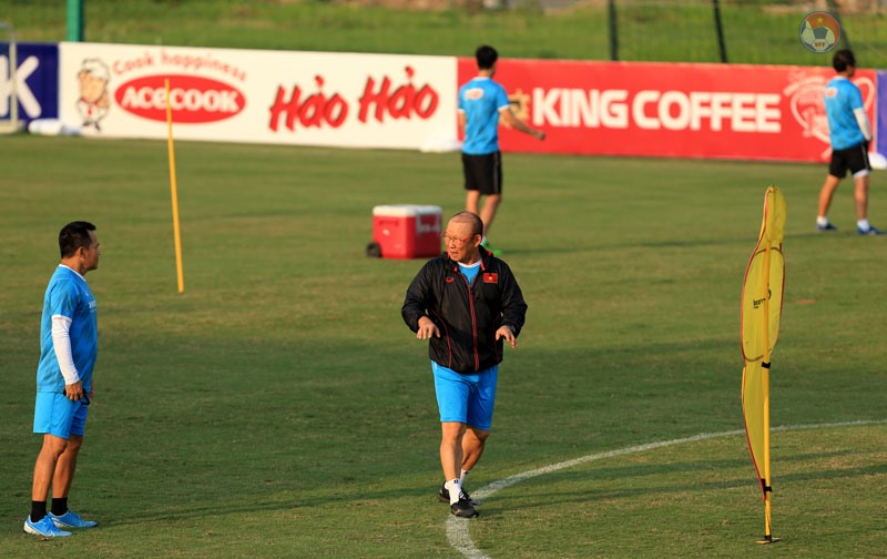 Huấn luyện viên Park Hang-seo và tuyển Việt Nam đang trong giai đoạn nước rút chuẩn bị cho những lượt trận cuối Vòng loại World Cup 2022. Ảnh: VFF