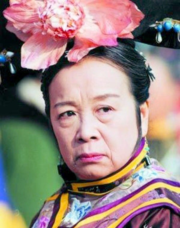 Dung Ma Ma là vai diễn để đời của Lý Minh Khải. Ảnh: Xinhua.