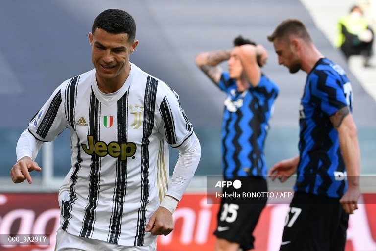 1. Cristiano Ronaldo (Tiền đạo - Juventus): 29 bàn thắng