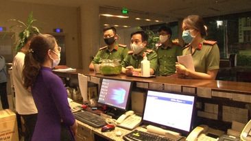 Lực lượng chức năng tỉnh Thừa Thiên Huế tăng cường kiểm tra, tuyên truyền, xử phạt các trường hợp vi phạm quy định về phòng chống dịch COVID-19 trên địa bàn.