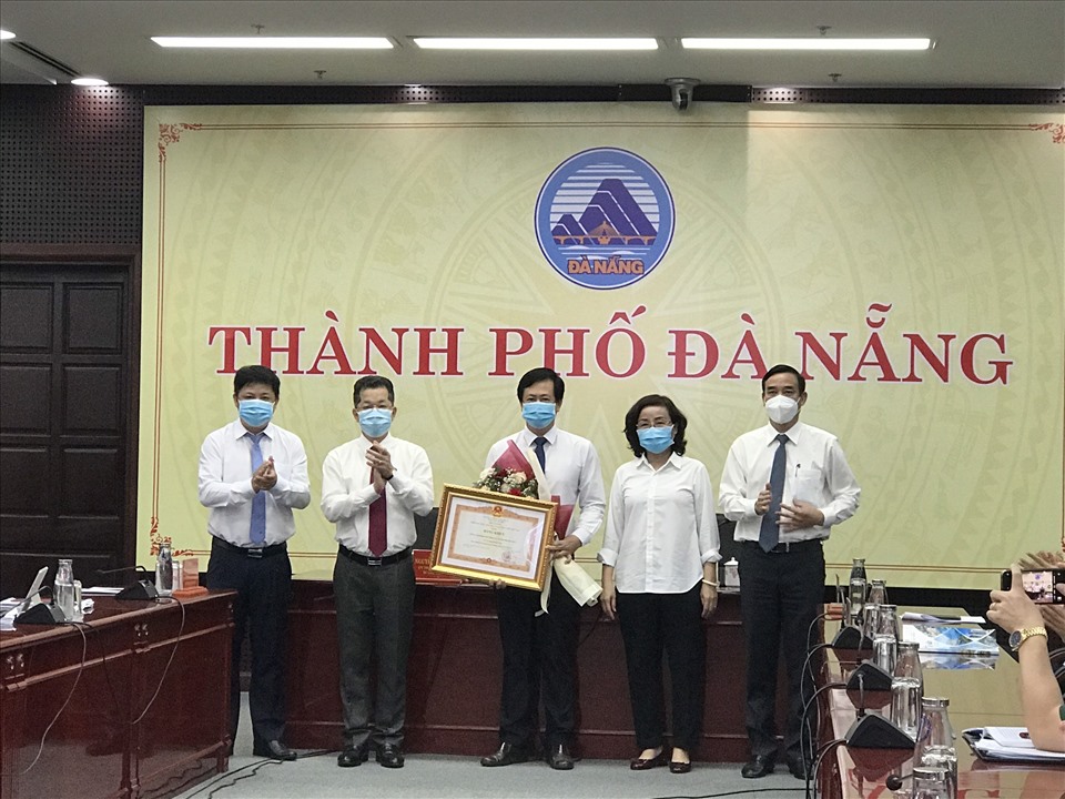 Sáng kiến lấy mẫu gộp 5 trong xét nghiệm Covid-19 của CDC Đà Nẵng đã được Thủ tướng trao bằng khen