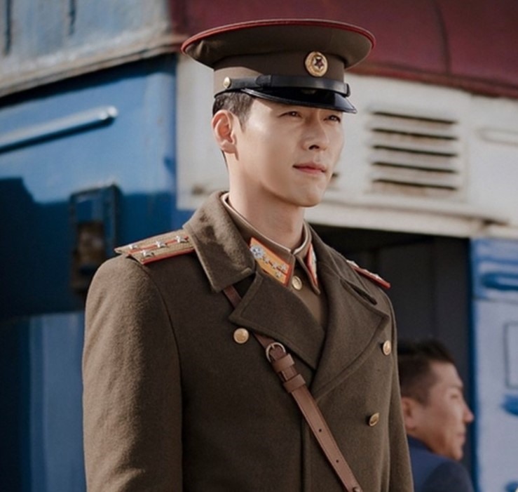 Hyun Bin thăng hạng sau khi tham gia bộ phim “Hạ cánh nơi anh”. Ảnh: Xinhua