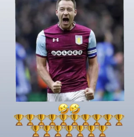 Terry ám chỉ việc số cúp anh giành được còn nhiều hơn câu lạc bộ Tottenham. Ảnh: Instagram NV