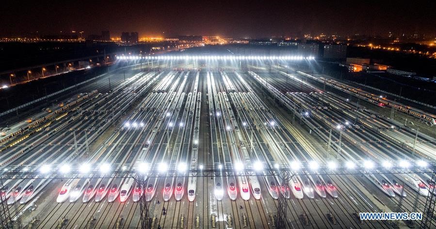 Hệ thống đường sắt cao tốc Trung Quốc. Ảnh: Xinhua