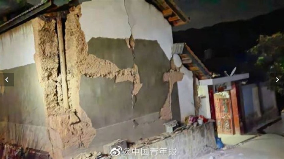 Thiệt hại trong trận động đất ở Trung Quốc mới nhất vẫn đang được giới chức xác minh. Ảnh: Dịch vụ cứu hỏa Trung Quốc.
