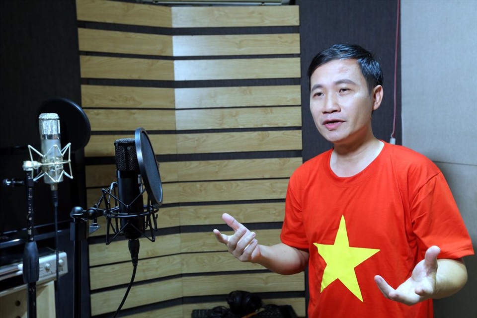 Nhạc sĩ Nguyễn Quang Long