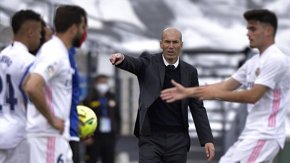 Zidane luôn nhiệt huyết và muốn tận hiến cho Real Madrid. Ảnh: AFP.