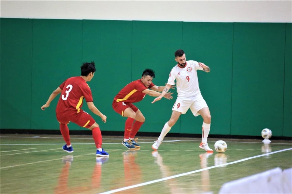 Đội tuyển Futsal Việt Nam hoà 0-0 trước Lebanon ở trận play-off lượt đi. Ảnh: H.A
