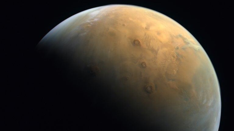 Hình ảnh sao Hỏa được tàu thám hiểm Hope ghi lại. Ảnh: Cơ quan Vũ trụ UAE