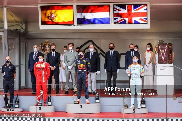 Bục nhận giãi F1 Monaco 2021. Ảnh: AFP