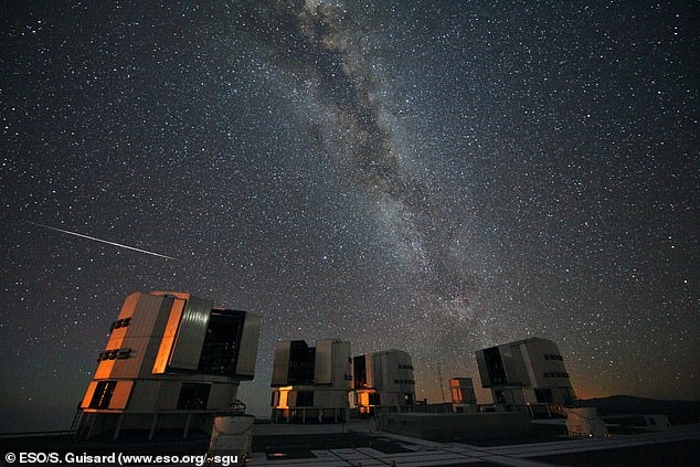 Nhóm nghiên cứu đã sử dụng Kính Thiên văn Rất lớn của Đài quan sát Nam Âu ở Chile để quan sát thiên hà UGC 10738. Ảnh: Đài quan sát Nam Âu (ESO)