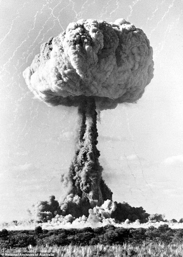 Năm 1956 và 1957, chính phủ Anh đã tiến hành hơn 7 vụ thử hạt nhân ở Maralinga, một vùng hẻo lánh ở miền nam Australia. Ảnh: