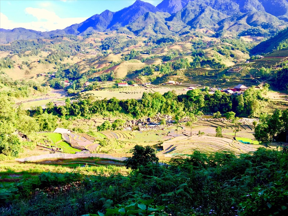 Du lịch Sapa mùa hè nhưng du khách lại cảm nhận bốn mùa trong một ngày, quả là thú vị.