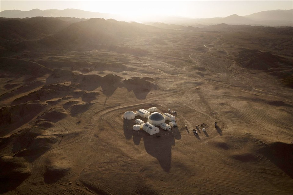 Đưa con người lên sao Hỏa sinh sống là thử thách vô cùng mạo hiểm. Ảnh: AFP/Getty.