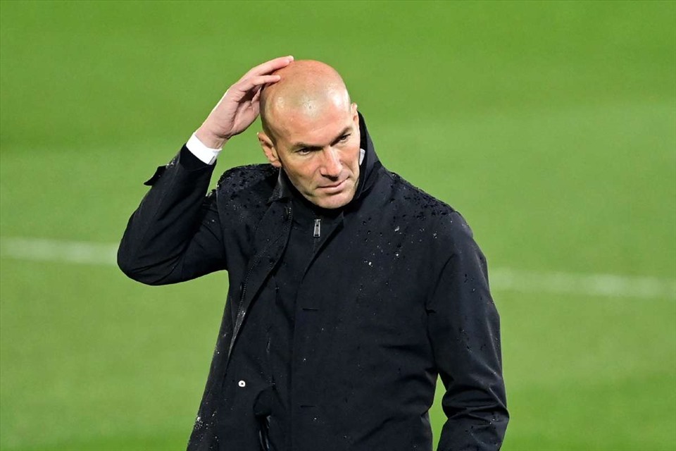 Zidane sẽ tìm bến đỗ mới, có thể là cấp đội tuyển. Ảnh: AFP.