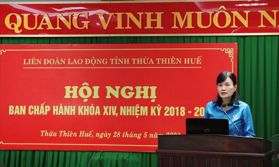 Bà Trần Thị Minh Nguyệt được bầu giữ chức Phó Chủ tịch LĐLĐ Thừa Thiên Huế. Ảnh: P. Đạt.