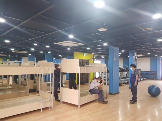 Công ty Samsung Bắc Ninh mua cả máy tập thể dục cho công nhân.