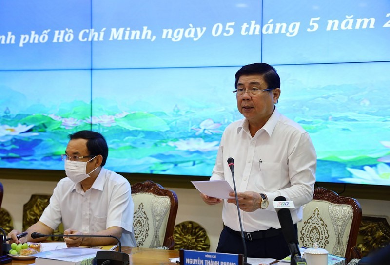 Chủ tịch UBND TPHCM Nguyễn Thành Phong phát biểu tại hội thảo. Ảnh: TTBC