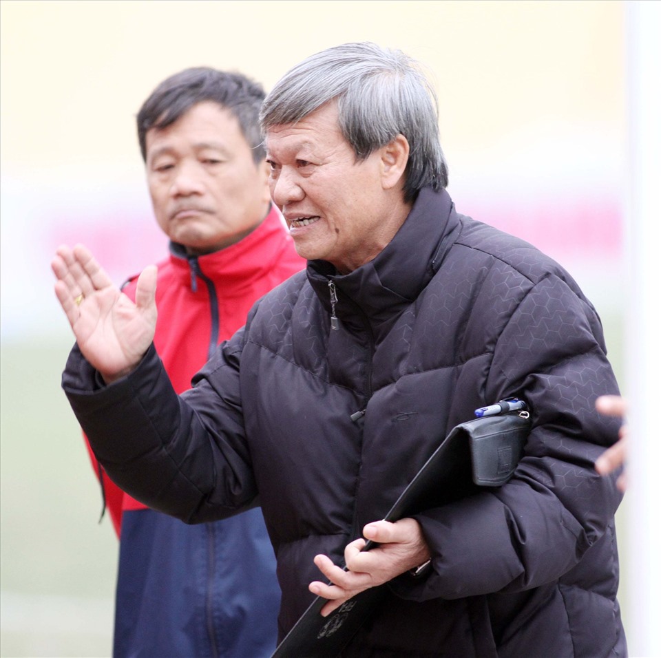 Trong sự nghiệp huấn luyện, ông còn dẫn dắt nhiều đội bóng ở V.League như Đà Nẵng (2005), Thể Công Viettel (2009), Xi măng The Vissai Ninh Bình (2010), Thanh Hóa (2011), Hải Phòng (2012) rồi trở về FLC Thanh Hóa giữ vai trò Giám đốc kỹ thuật trước khi nghỉ hưu.