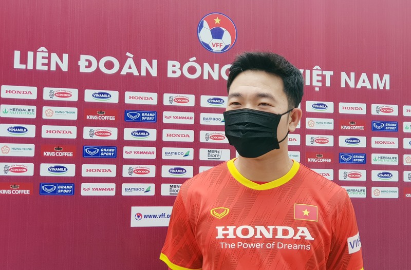 Tiền vệ Lương Xuân Trường hiện đang là 1 trong 2 đội phó của đội tuyển Việt Nam. Ảnh: VFF