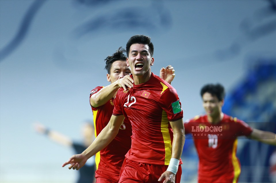 Tiến Linh là cầu thủ đã ghi bàn liên tiếp 2 trận, anh cũng đã có bàn thắng vào lưới UAE lượt đi. Ảnh: Trung Thu